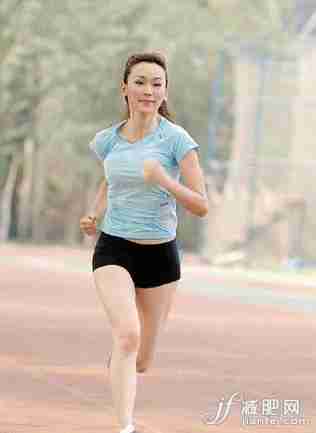 室外和跑步机跑步 哪个消耗卡路里多?