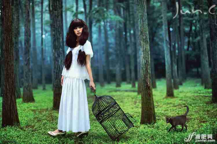 美女,非主流美女,迷失深林的少女