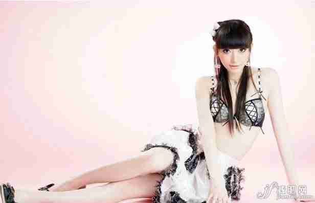 清纯美女,清纯气质美女,美女魔鬼身材,