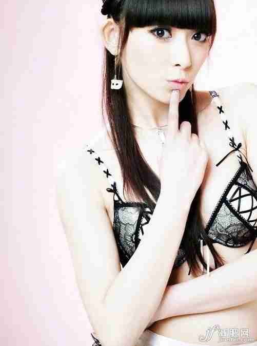 清纯美女,清纯气质美女,美女魔鬼身材,