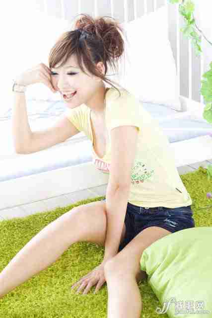 90后非主流,90后非主流女生,90后非主流性感女生,