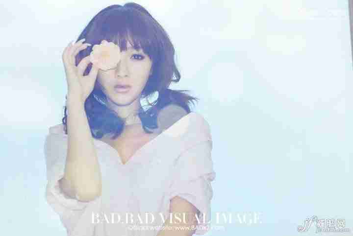 超出你想象的清纯靓丽