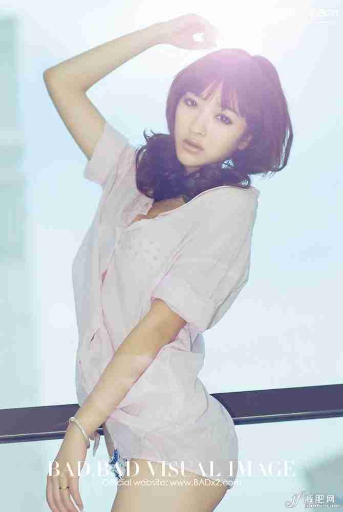 超出你想象的清纯靓丽