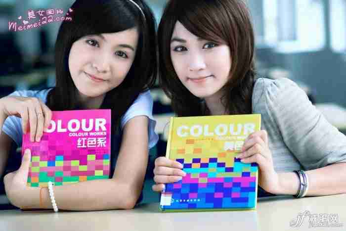 哇！双胞胎姐妹红色系，黄色系