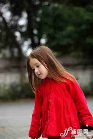 儿童减肥方法选瑜伽