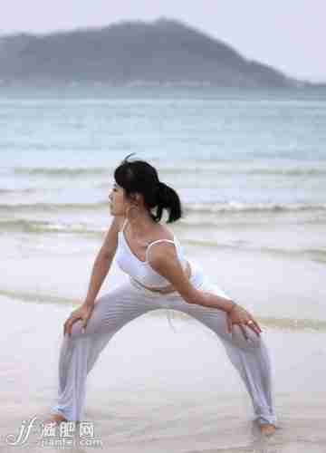 柔软身体减肥操养成易瘦体质