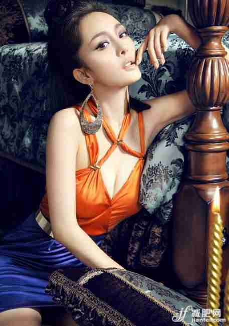 最新杨幂性感美女写真