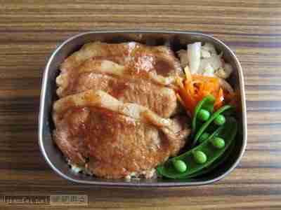 点击图片进入下一页