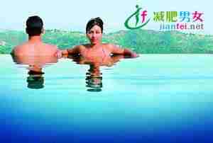 泡泡药浴告别恼人小“腹”婆