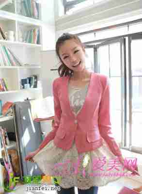  韩国超hot收腹方法 还你迷人性感平小腹 