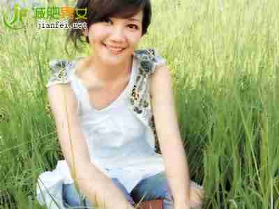 和明星学<font color='blue'>减肥</font> 梁静茹私家减肥餐大揭秘