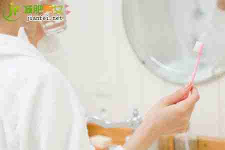 5个零碎时间 瘦臀提臀轻松搞定