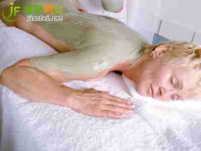 芹菜膜帮助排水肿