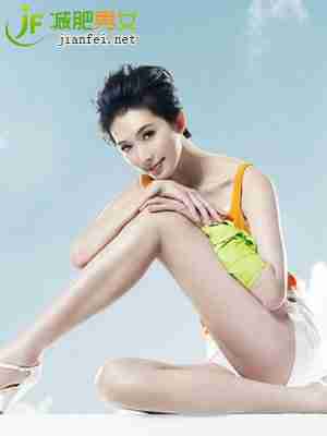 出门前擦瘦身霜 塑形效果更理想