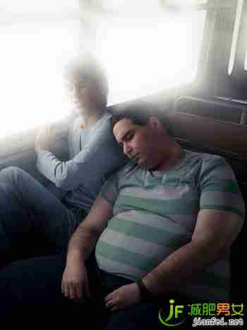 男子为美做抽脂减肥手术竟昏厥