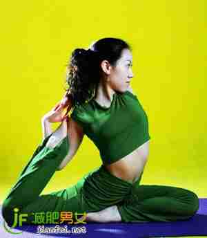 4种瑜伽减肥动作 腰腿一起瘦(图)