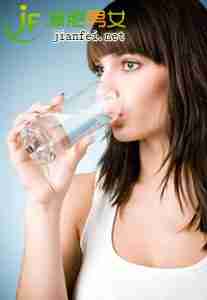 八瘦脸习惯 彻底赶走胖脸大饼脸