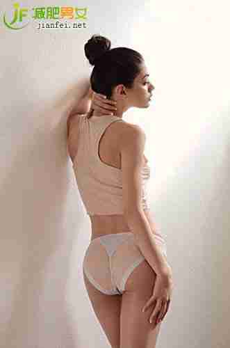 练就紧实臀部4个简单提臀动作