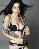 <strong>周秀娜蜂腰美臀纤细</strong>